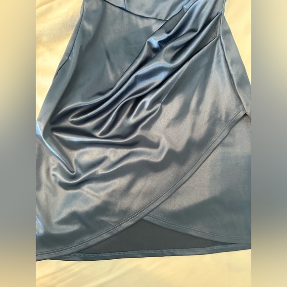 Windsor Homecoming Dress - Picture 5 of 6